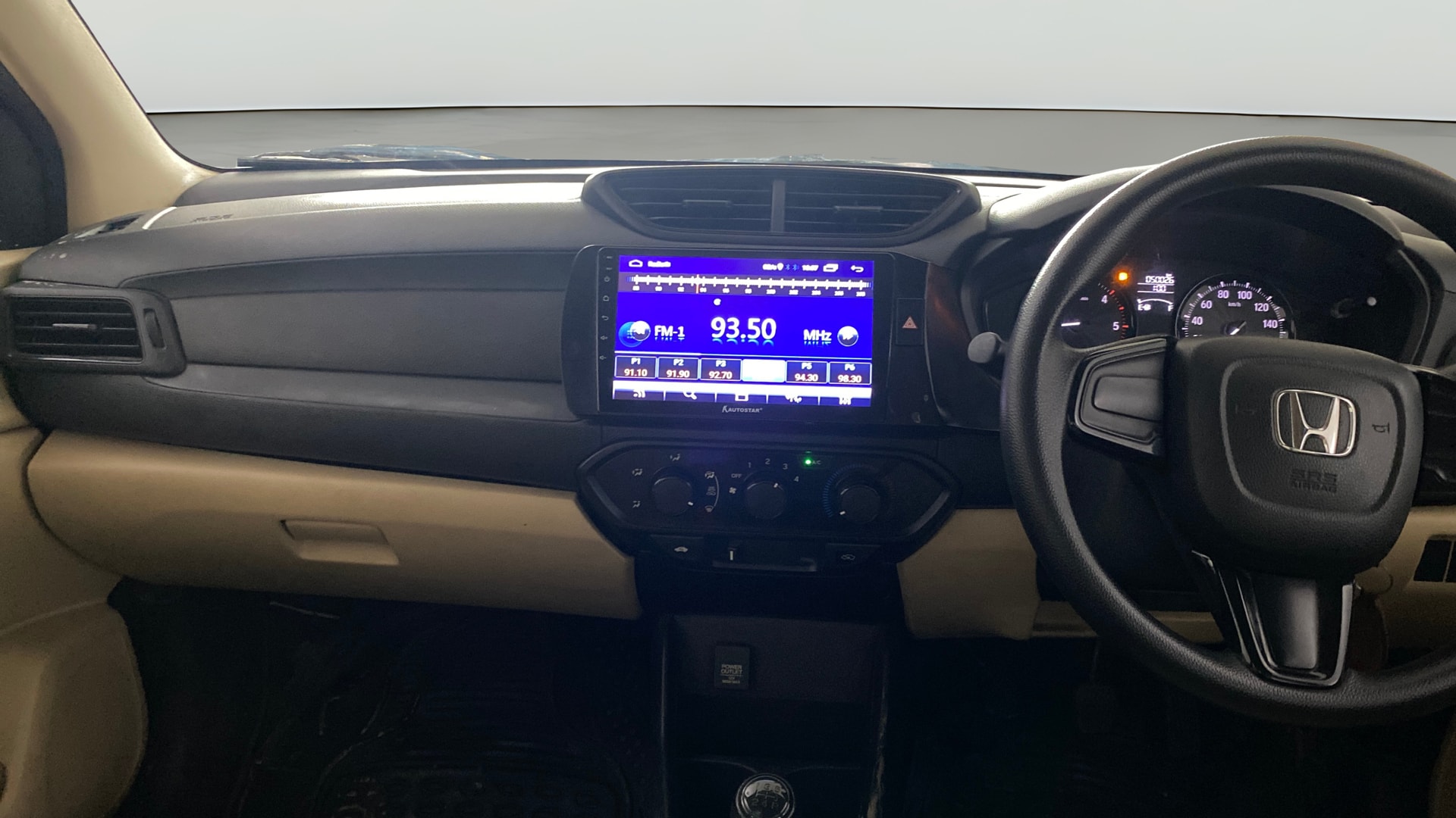 View 2018 Honda Amaze E MT Petrol BS IV Image 17 Used 2018 Honda Amaze E MT Petrol BS IV Image 17