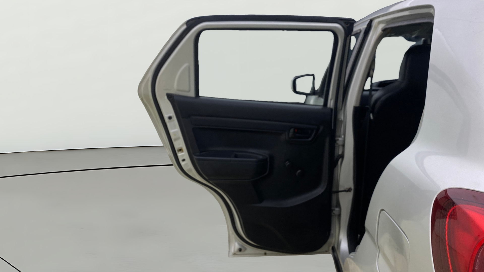 View 2020 Maruti Suzuki 1000 Base Variant Image 22 Used 2020 Maruti Suzuki 1000 Base Variant Image 22