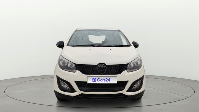 View Mahindra Marazzo Image 1 Used Mahindra Marazzo Image 1