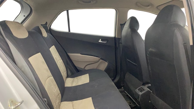 View Hyundai Grand i10 Image 28 Used Hyundai Grand i10 Image 28