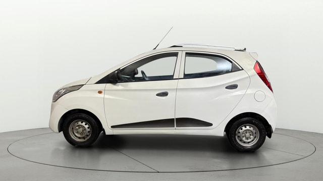 View Hyundai EON Image 5 Used Hyundai EON Image 5