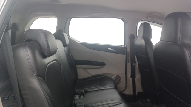 View Renault Triber Image 36 Used Renault Triber Image 36