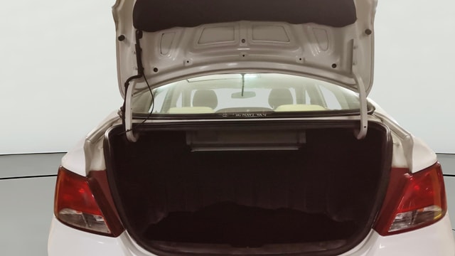 View Hyundai Fluidic Verna Image 38 Used Hyundai Fluidic Verna Image 38
