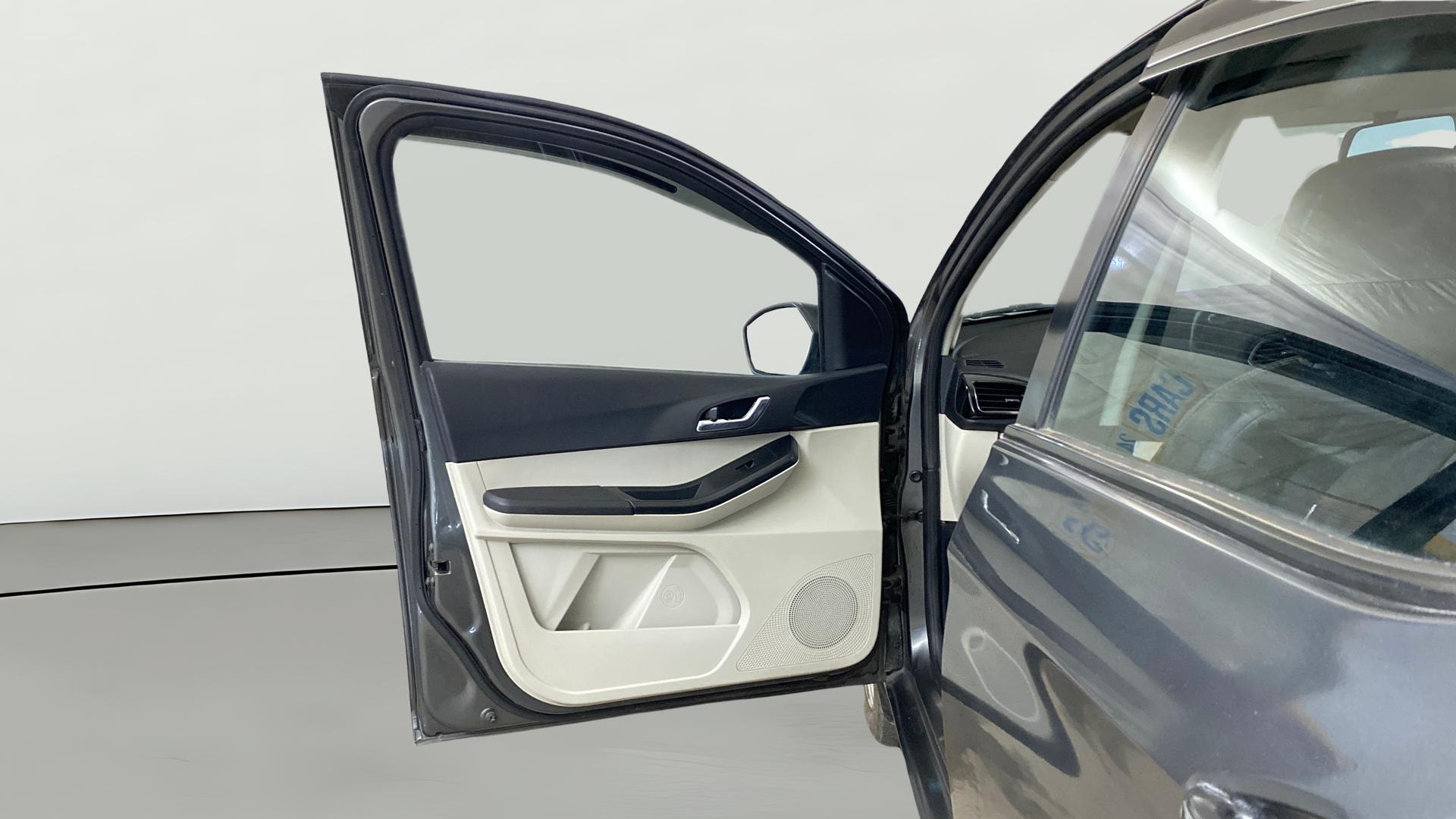 Used 2022 Tata Tiago Used 2022 Tata Tiago