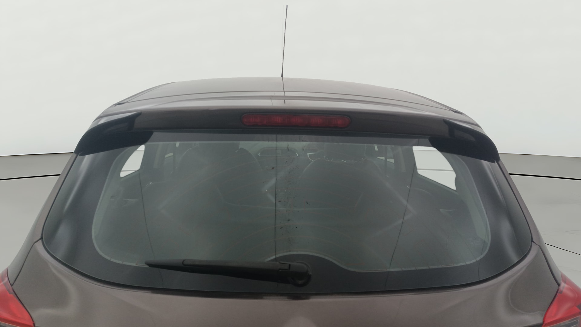 View 2018 Tata Tiago Revotorq XB Image 4 Used 2018 Tata Tiago Revotorq XB Image 4