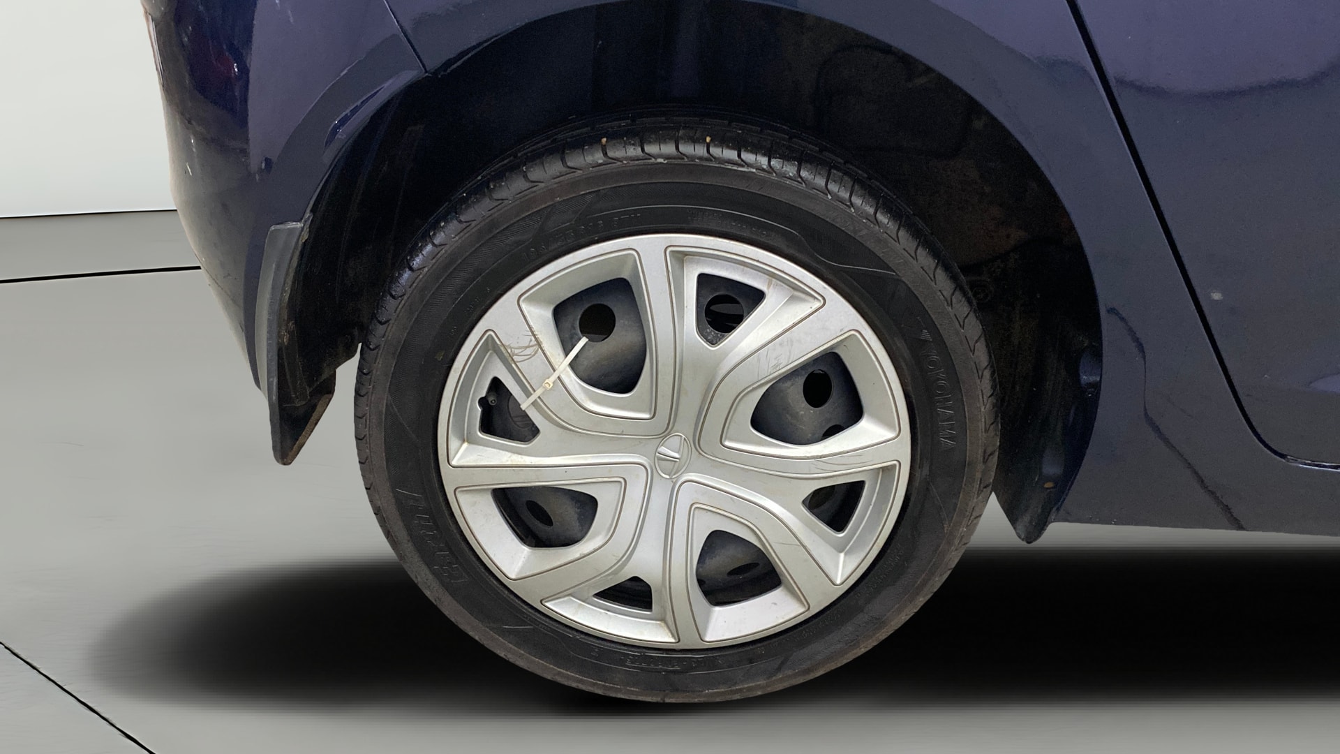 View 2022 Tata Altroz XT Petrol Image 25 Used 2022 Tata Altroz XT Petrol Image 25