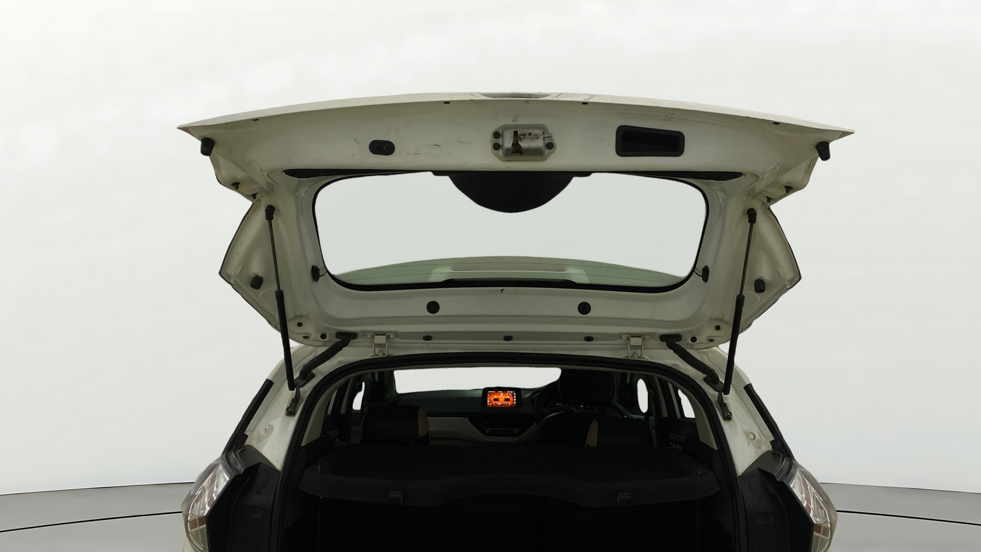View 2021 Tata Nexon Revotron XE Image 16 Used 2021 Tata Nexon Revotron XE Image 16