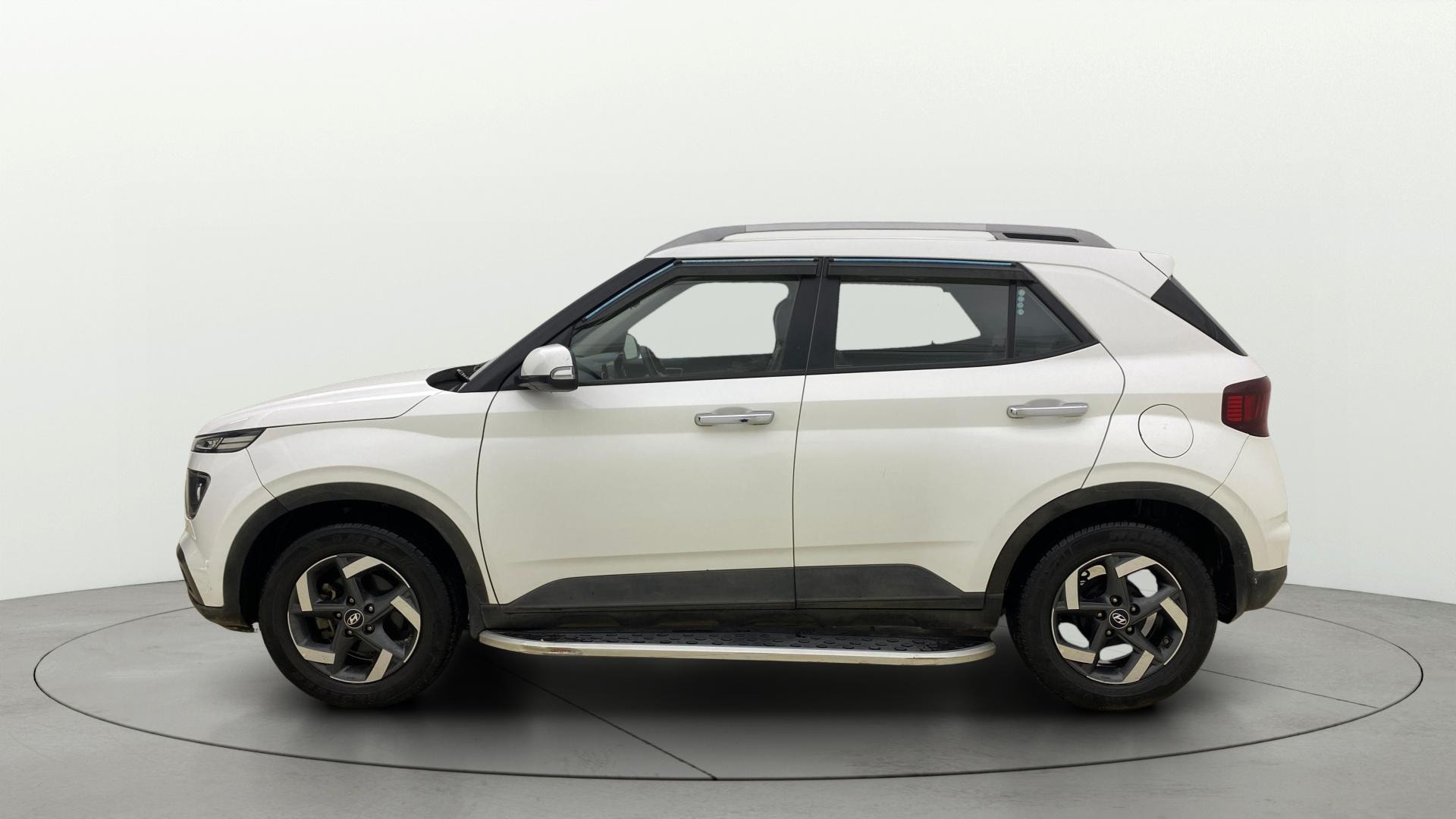 View 2020 Hyundai Venue SX (O) 1.0 iMT Petrol Image 27 Used 2020 Hyundai Venue SX (O) 1.0 iMT Petrol Image 27