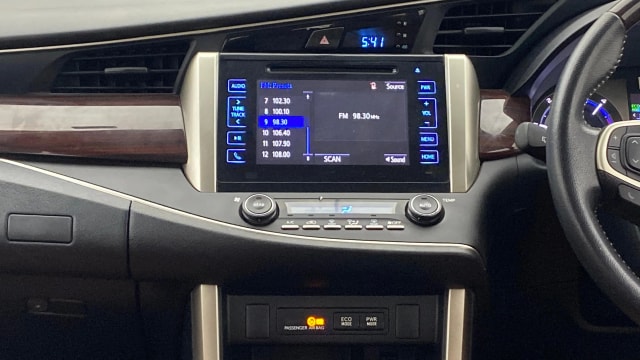 View Toyota Innova Crysta Image 18 Used Toyota Innova Crysta Image 18