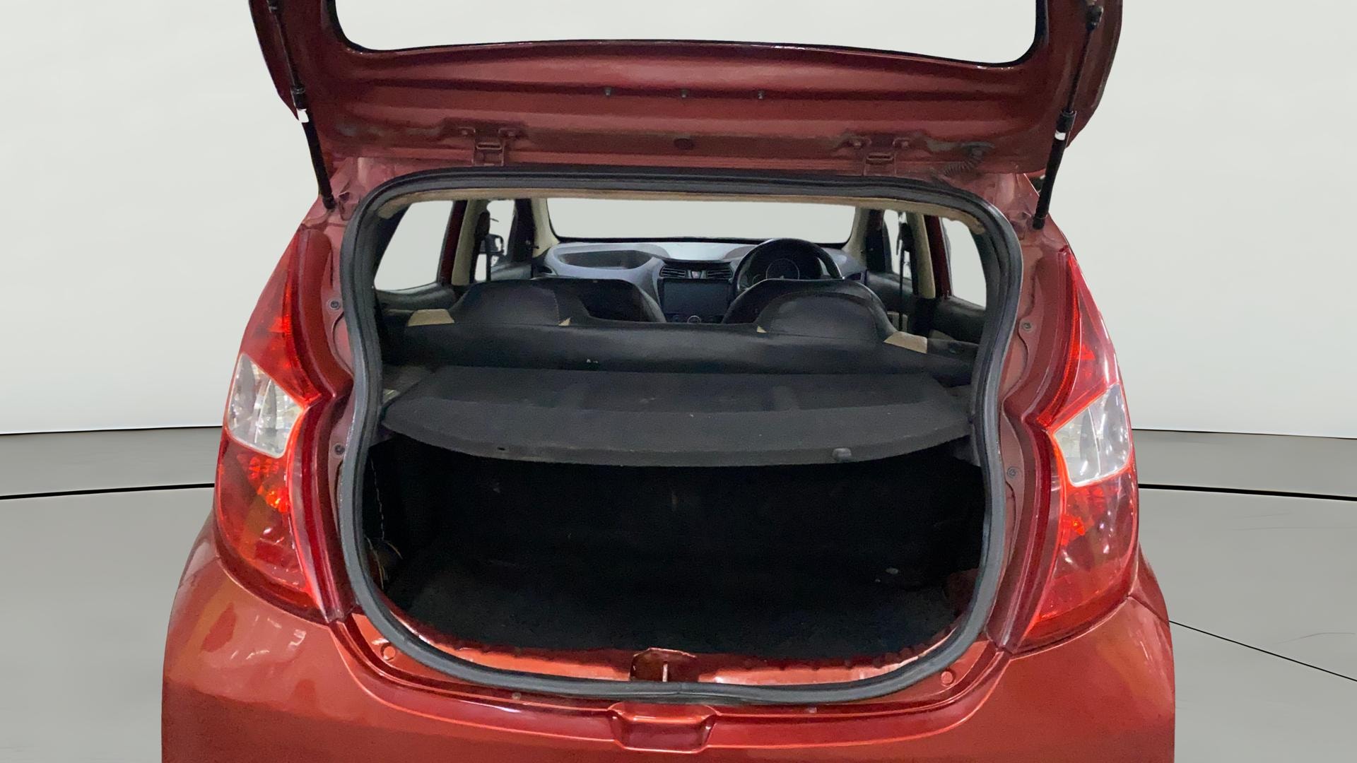 View 2013 Hyundai EON Magna Plus Image 37 Used 2013 Hyundai EON Magna Plus Image 37