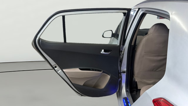 View Hyundai Grand i10 Image 22 Used Hyundai Grand i10 Image 22