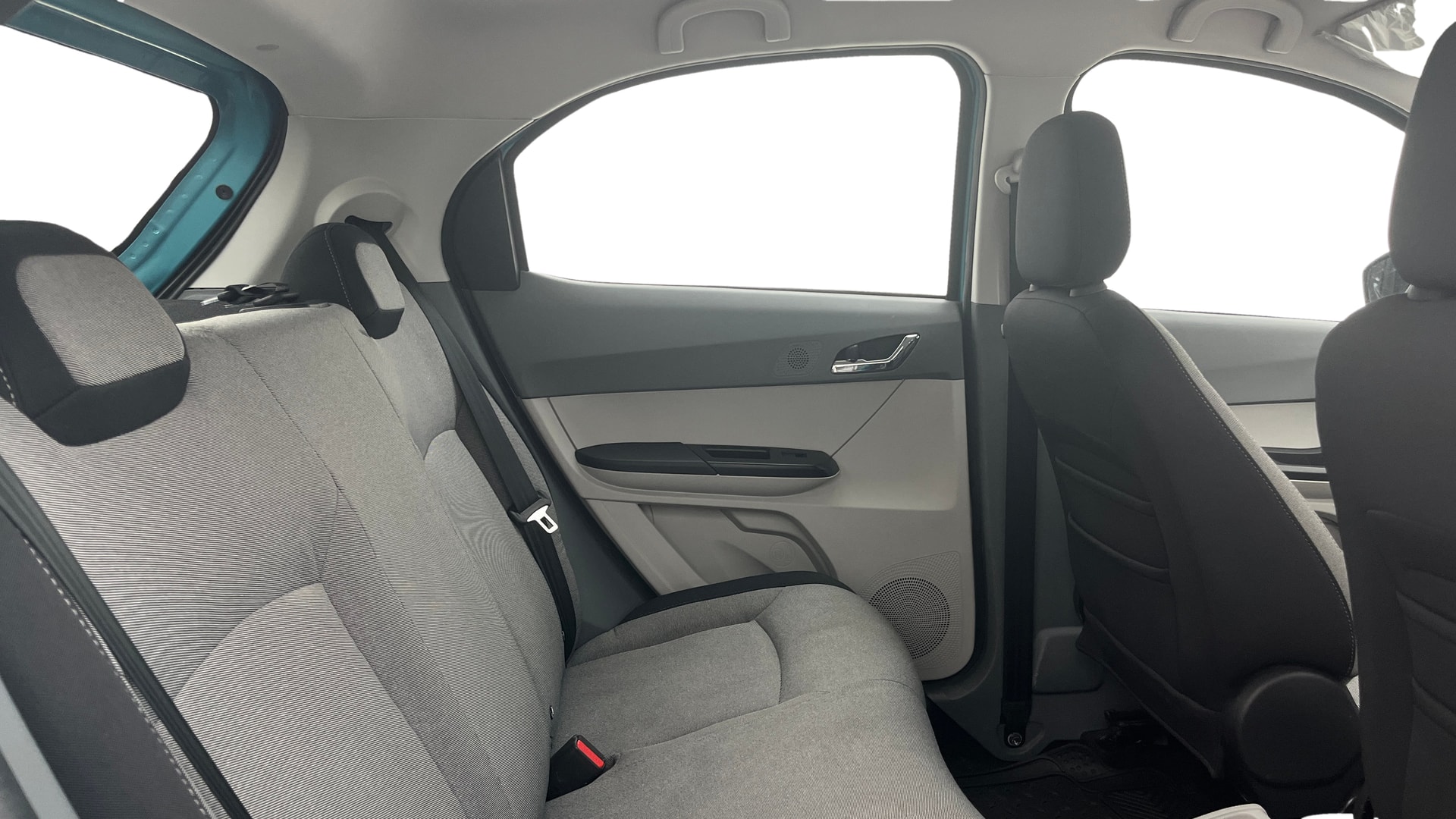 View 2025 Tata Tiago Revotorq XB Image 36 Used 2025 Tata Tiago Revotorq XB Image 36