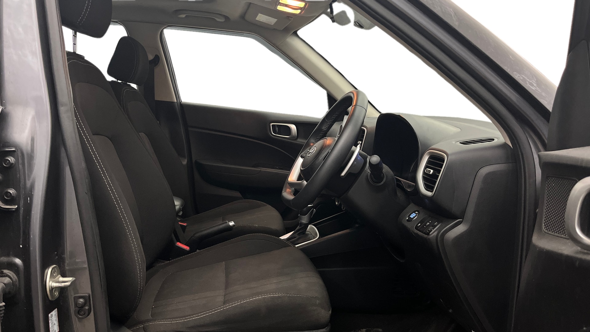 View 2021 Hyundai Venue SX Plus 1.0 Petrol AT Image 27 Used 2021 Hyundai Venue SX Plus 1.0 Petrol AT Image 27