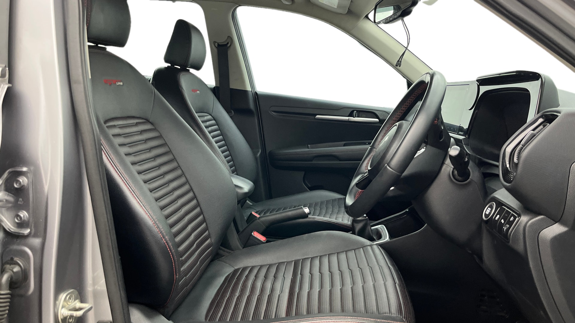 View 2022 Kia Sonet GTX Plus Diesel Image 18 Used 2022 Kia Sonet GTX Plus Diesel Image 18