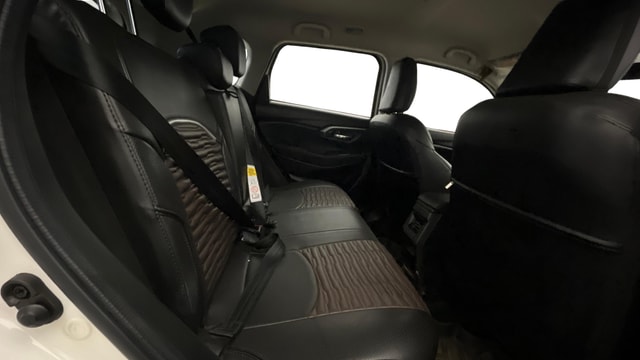View Toyota Urban Cruiser Hyryder Image 29 Used Toyota Urban Cruiser Hyryder Image 29
