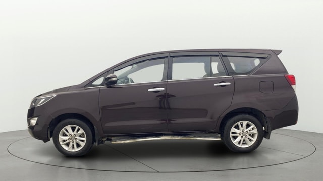 View Toyota Innova Crysta Image 5 Used Toyota Innova Crysta Image 5