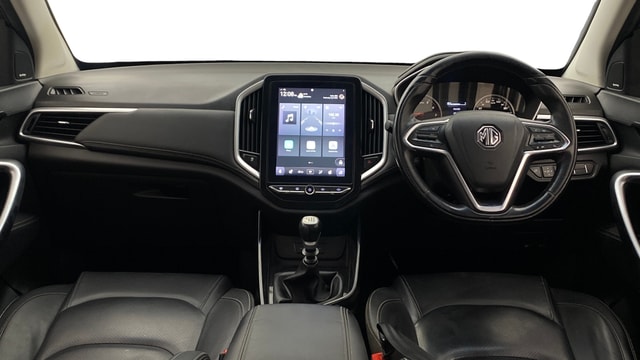 View MG Hector Image 31 Used MG Hector Image 31