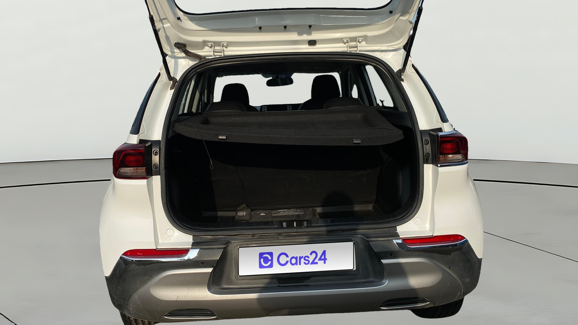 View 2021 Kia Sonet HTK Plus Petrol Image 38 Used 2021 Kia Sonet HTK Plus Petrol Image 38