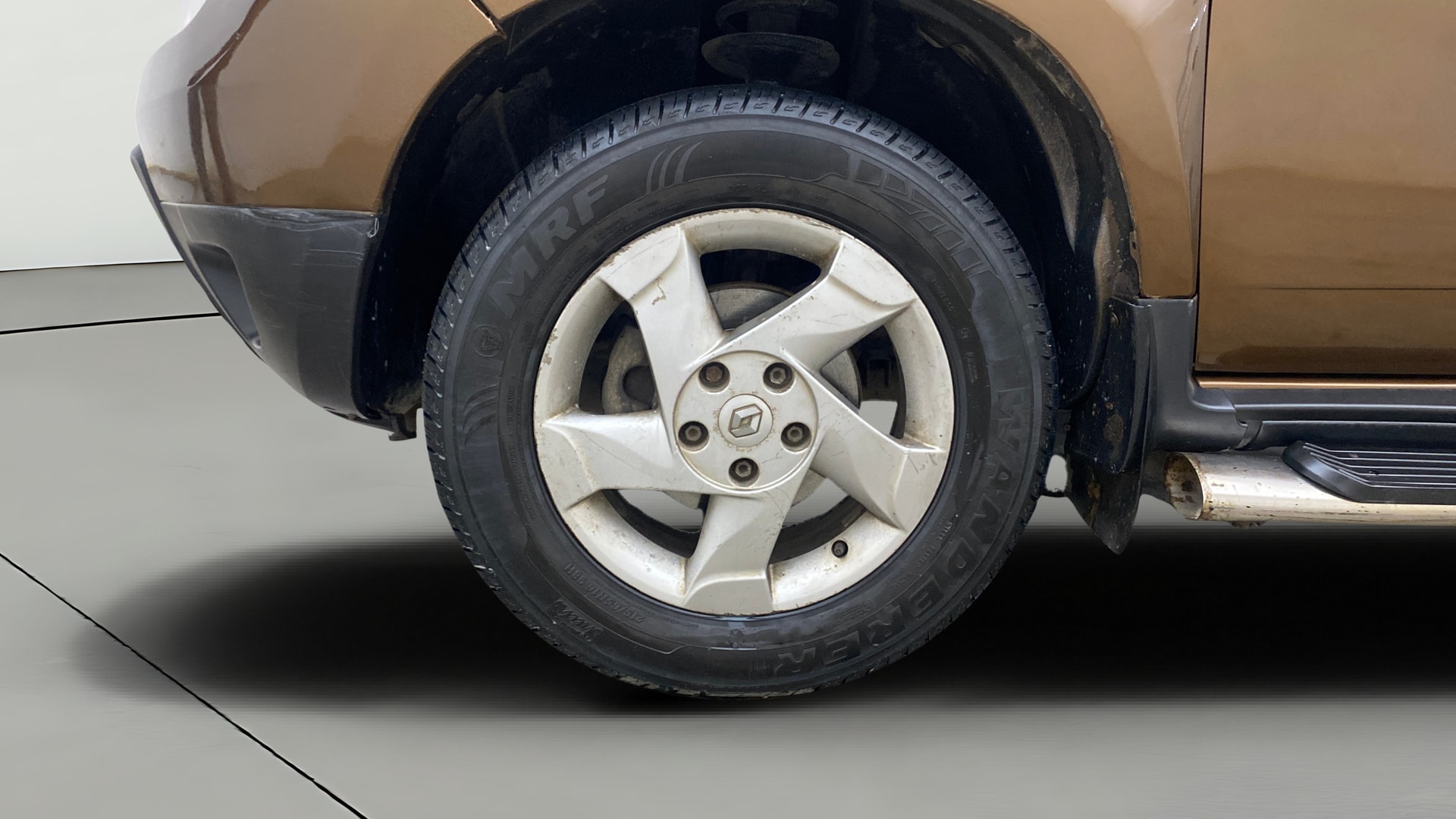 View 2014 Renault Duster Diesel 85PS STD Image 27 Used 2014 Renault Duster Diesel 85PS STD Image 27