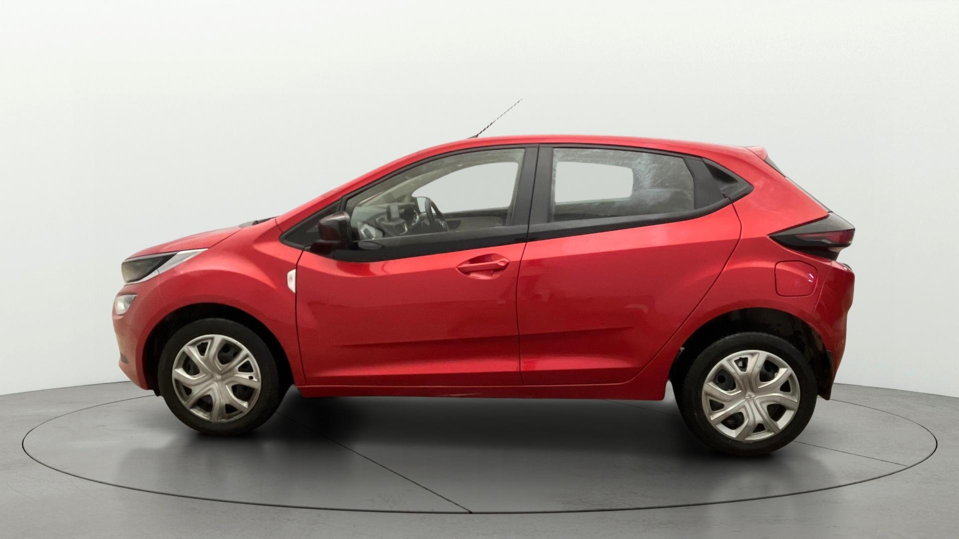 View 2022 Tata Altroz XT Petrol Image 6 Used 2022 Tata Altroz XT Petrol Image 6