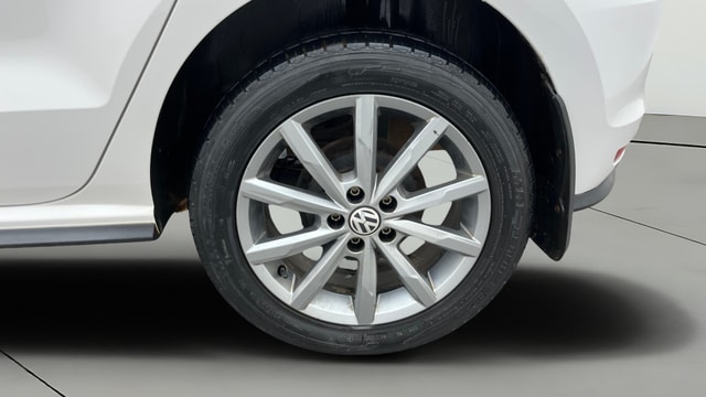 View Volkswagen Polo Image 8 Used Volkswagen Polo Image 8