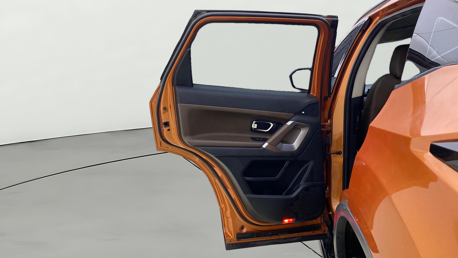 View 2019 Tata Harrier XE Image 15 Used 2019 Tata Harrier XE Image 15