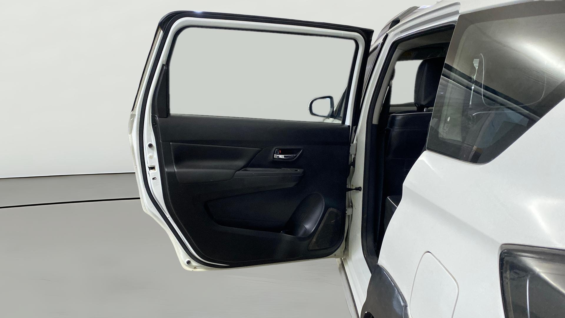 View 2023 Maruti Suzuki 1000 Base Variant Image 24 Used 2023 Maruti Suzuki 1000 Base Variant Image 24