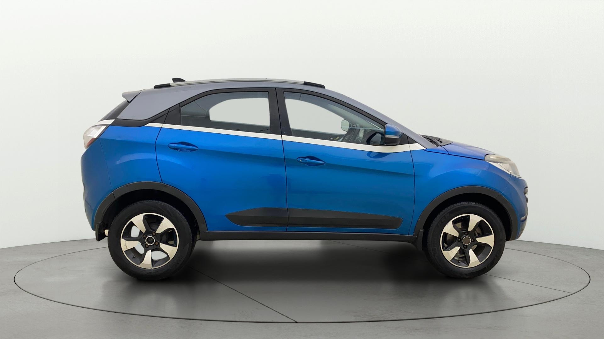 View 2018 Tata Nexon XZ Plus Diesel Image 27 Used 2018 Tata Nexon XZ Plus Diesel Image 27