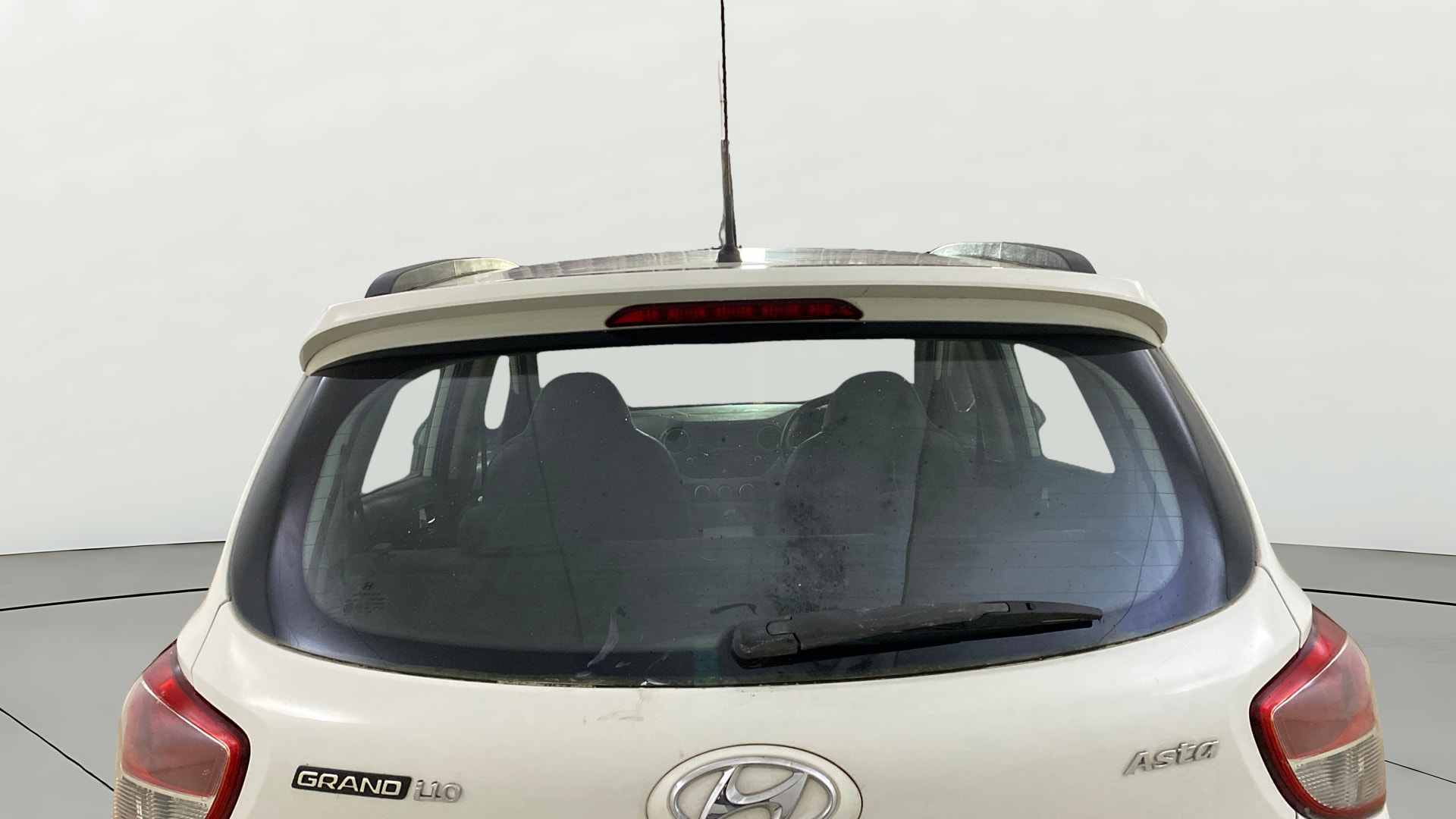 View 2016 Hyundai Grand i10 Asta AT 1.2 Kappa VTVT Image 4 Used 2016 Hyundai Grand i10 Asta AT 1.2 Kappa VTVT Image 4