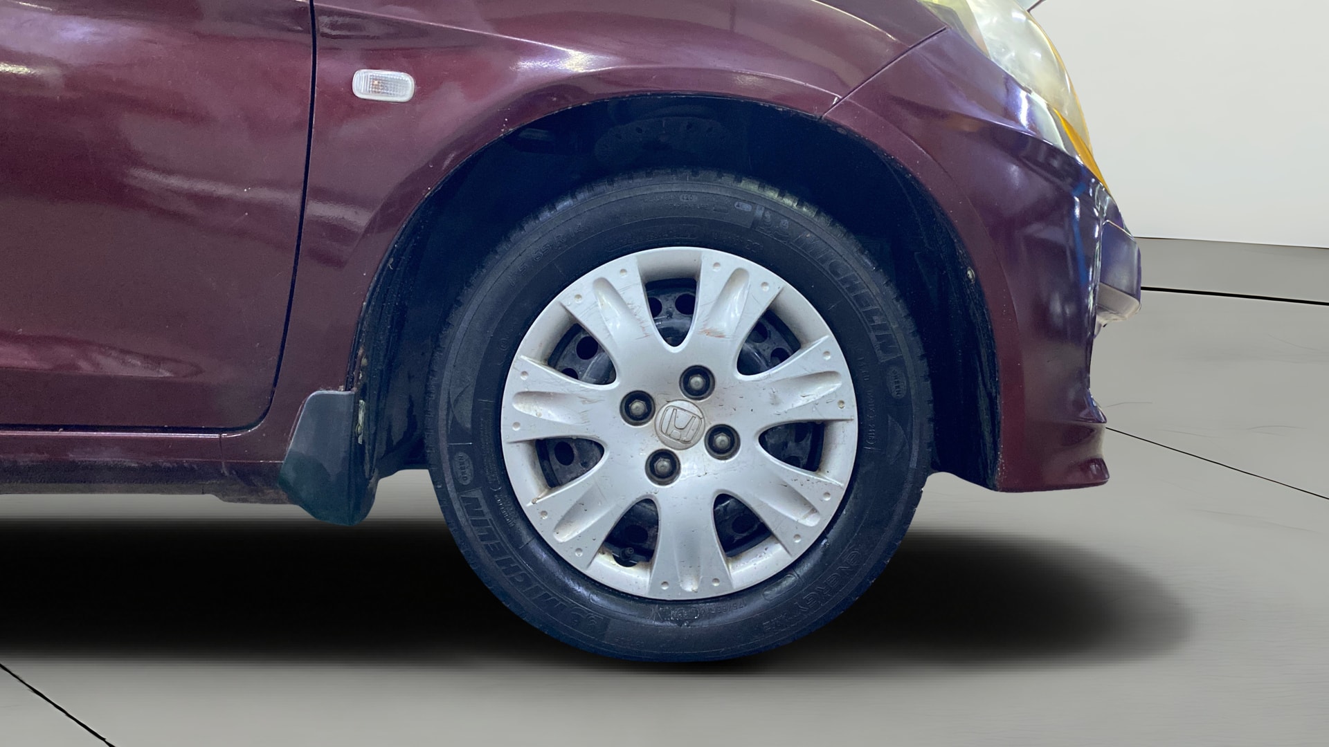 View 2014 Honda Amaze E MT Petrol BS IV Image 46 Used 2014 Honda Amaze E MT Petrol BS IV Image 46