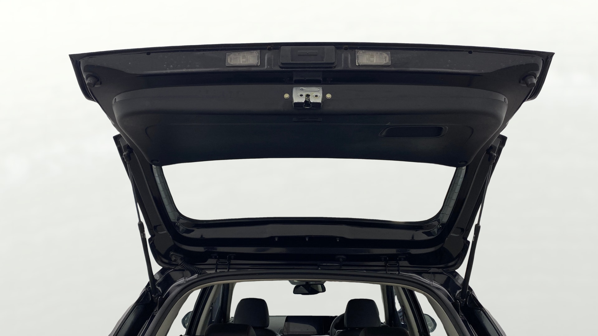 View 2020 Kia Sonet GTX Plus iMT Petrol Image 17 Used 2020 Kia Sonet GTX Plus iMT Petrol Image 17