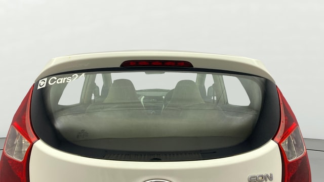 View Hyundai EON Image 4 Used Hyundai EON Image 4