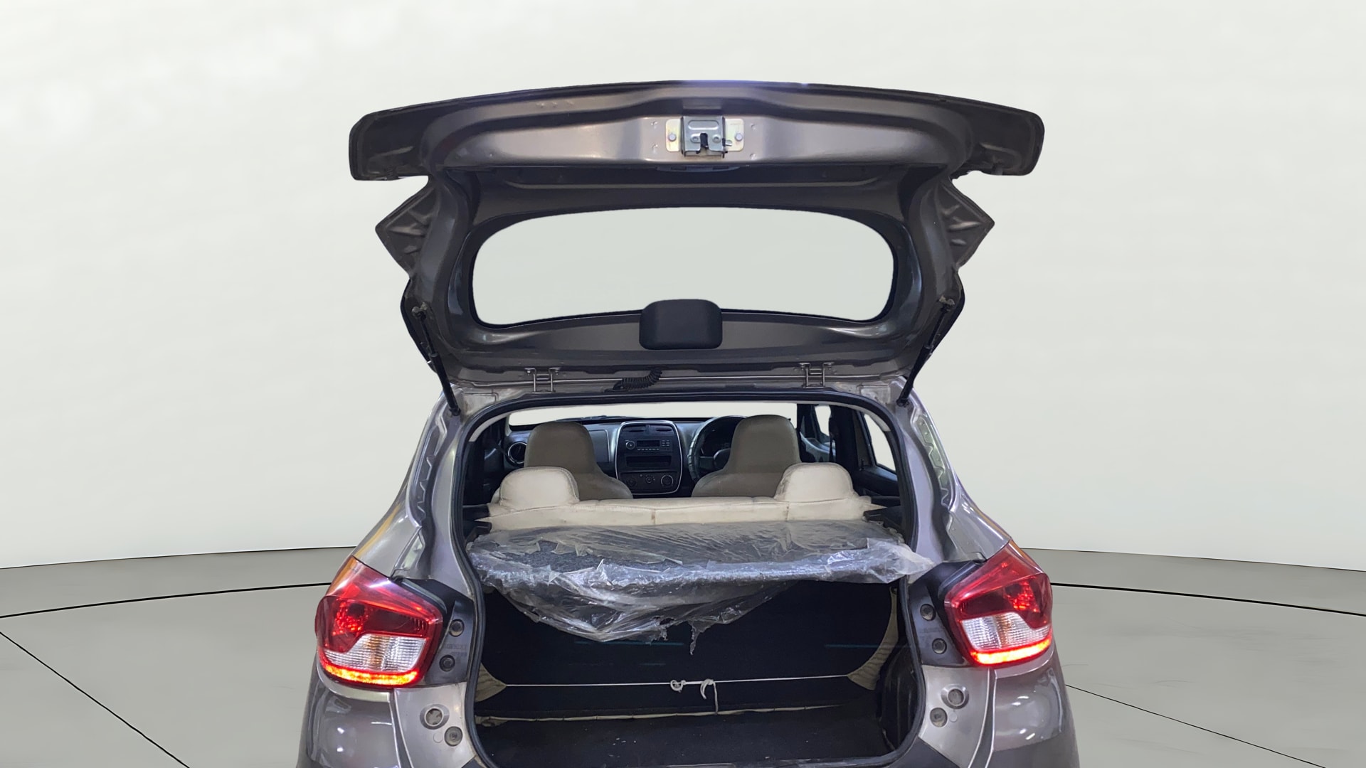 View 2019 Renault Kwid RXL Image 29 Used 2019 Renault Kwid RXL Image 29
