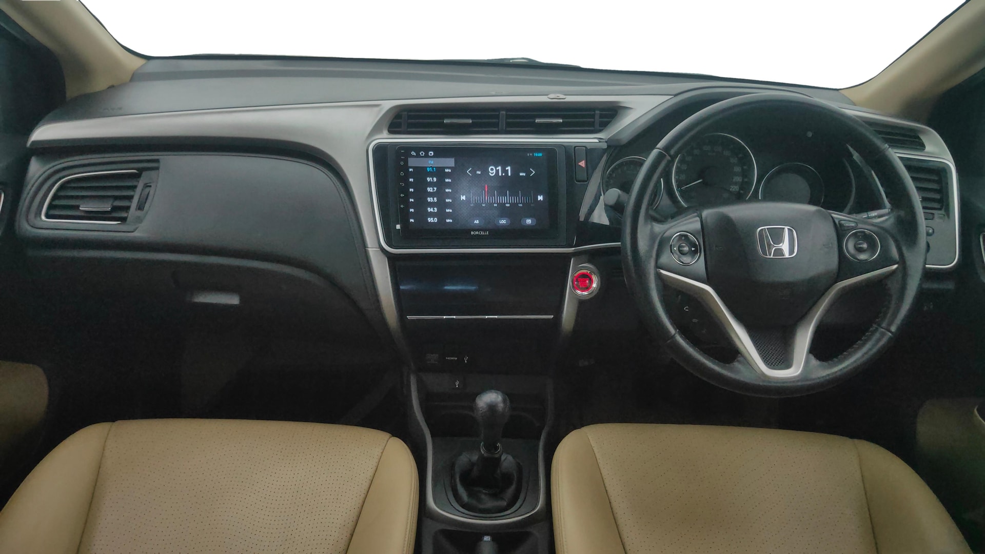 View 2018 Honda City ZX MT Diesel Anniversary Edition Image 30 Used 2018 Honda City ZX MT Diesel Anniversary Edition Image 30