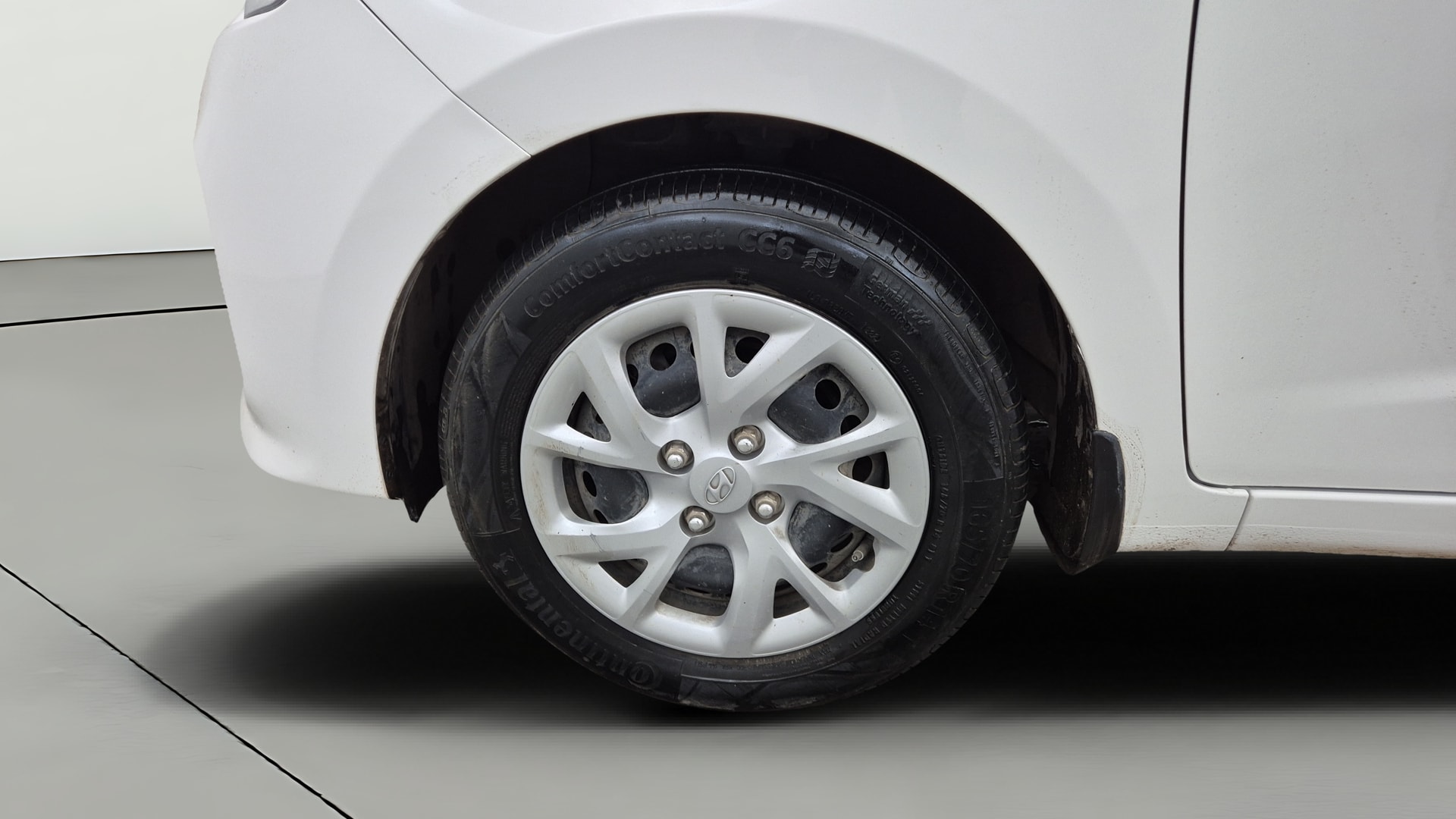 View 2018 Hyundai Grand i10 Magna 1.2 Kappa VTVT Image 27 Used 2018 Hyundai Grand i10 Magna 1.2 Kappa VTVT Image 27