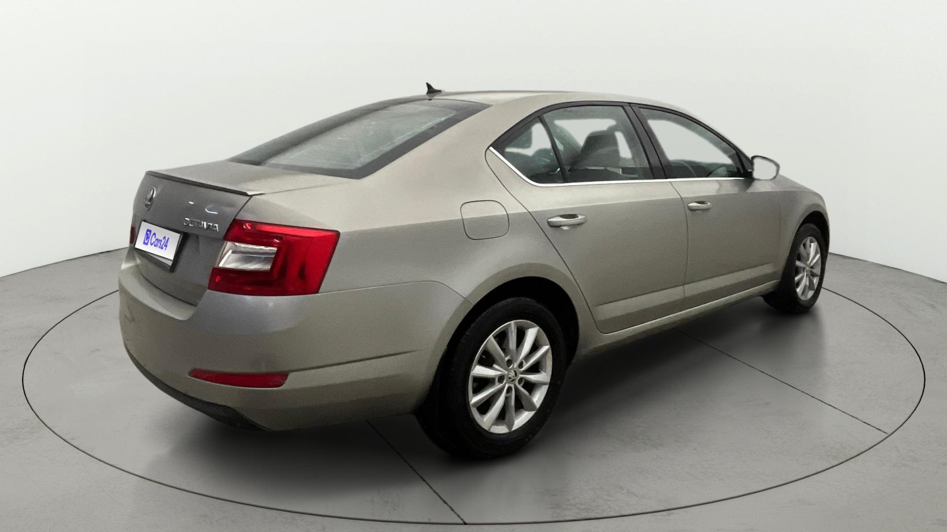 View 2017 Skoda Octavia 1.4 Style TSI MT Image 45 Used 2017 Skoda Octavia 1.4 Style TSI MT Image 45