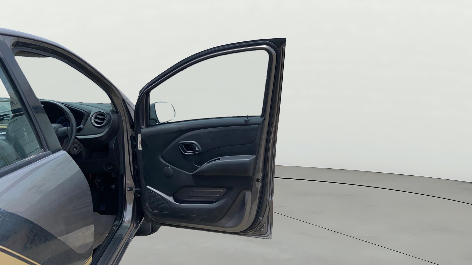 View 2018 Datsun Redi GO T(O)-1.0L Image 43 Used 2018 Datsun Redi GO T(O)-1.0L Image 43