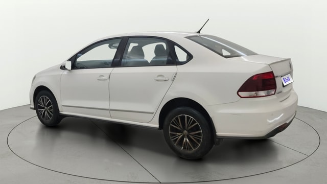 View Volkswagen Vento Image 2 Used Volkswagen Vento Image 2