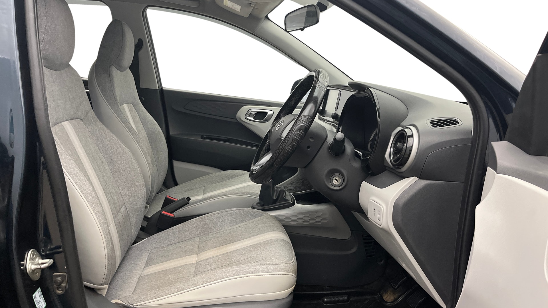 View 2022 Hyundai Grand i10 Nios Sportz CNG Image 26 Used 2022 Hyundai Grand i10 Nios Sportz CNG Image 26