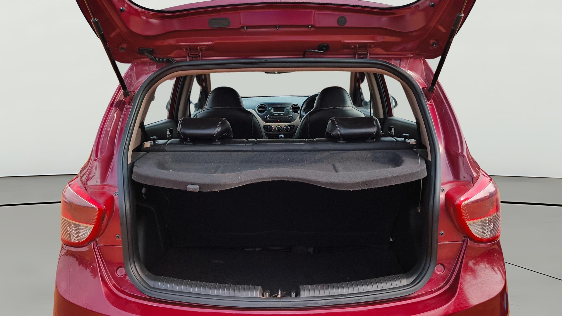 View 2016 Hyundai Grand i10 Asta AT 1.2 Kappa VTVT Image 39 Used 2016 Hyundai Grand i10 Asta AT 1.2 Kappa VTVT Image 39
