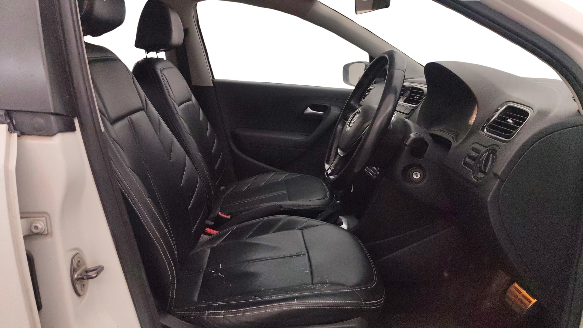 View 2015 Volkswagen Polo GT TSI Image 26 Used 2015 Volkswagen Polo GT TSI Image 26