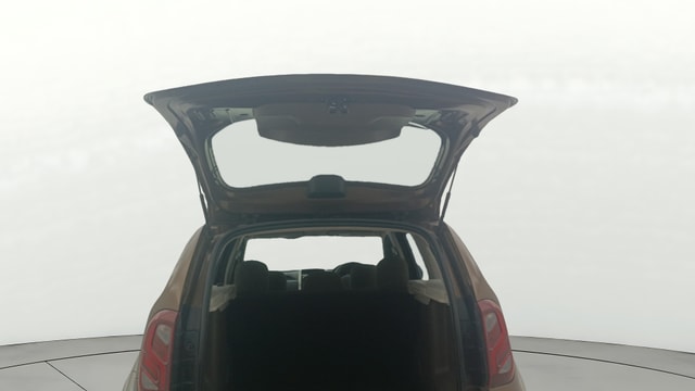 View Renault Duster Image 16 Used Renault Duster Image 16