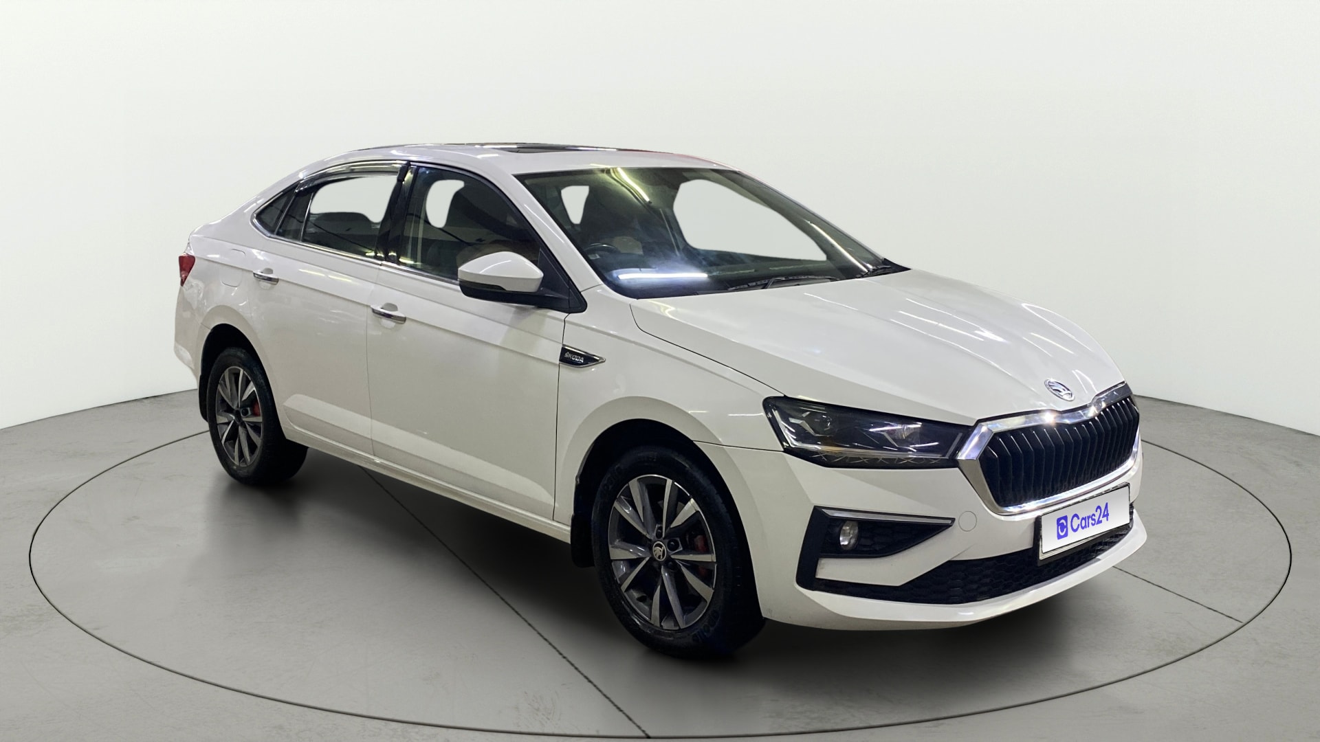 View 2022 Skoda Slavia Style 1.0 TSI AT Image 23 Used 2022 Skoda Slavia Style 1.0 TSI AT Image 23