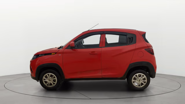 View Mahindra KUV100 Image 5 Used Mahindra KUV100 Image 5
