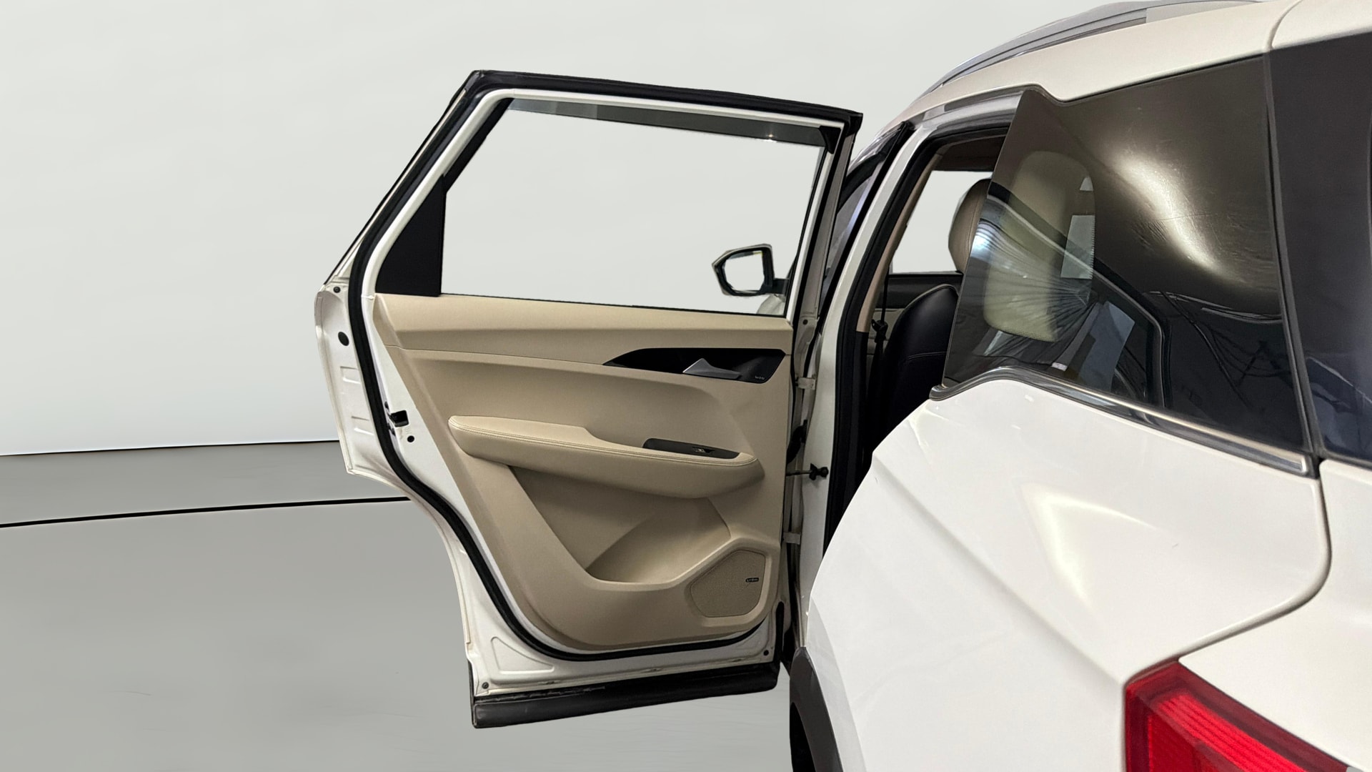 View 2021 MG Hector Sharp Diesel Image 15 Used 2021 MG Hector Sharp Diesel Image 15