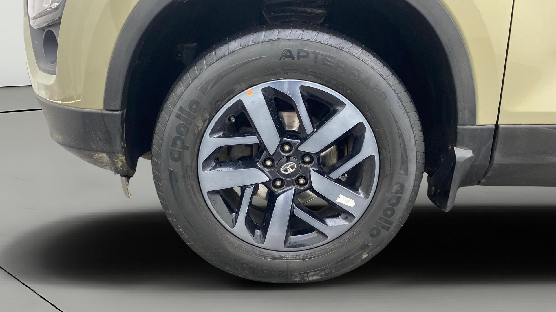 View 2022 Tata Harrier XE Image 36 Used 2022 Tata Harrier XE Image 36
