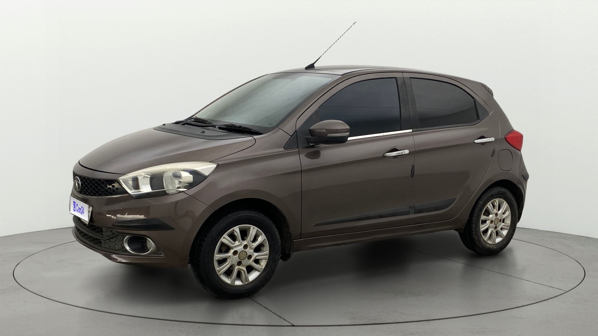 View 2020 Tata Tiago Revotorq XB Image 34 Used 2020 Tata Tiago Revotorq XB Image 34