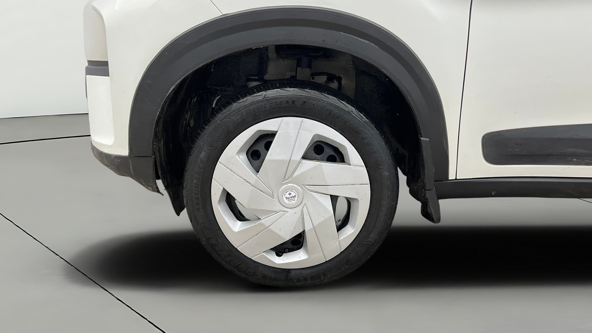 View 2024 Tata Nexon Revotron XE Image 27 Used 2024 Tata Nexon Revotron XE Image 27