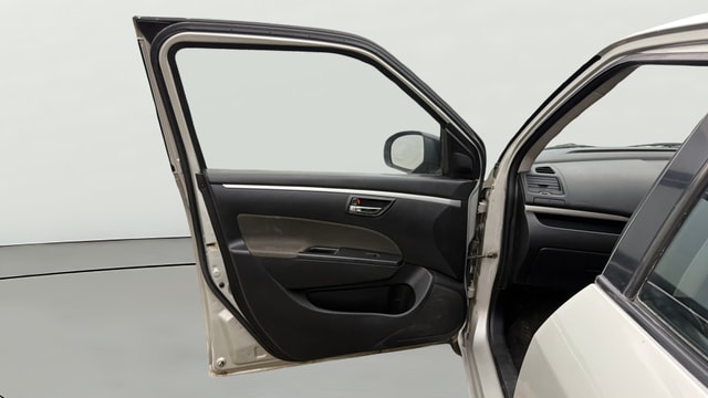 View Maruti Suzuki 1000 Image 30 Used Maruti Suzuki 1000 Image 30