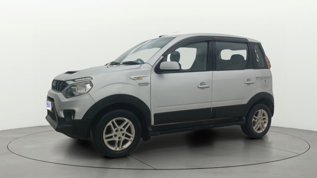 View Mahindra NuvoSport Image 22 Used Mahindra NuvoSport Image 22